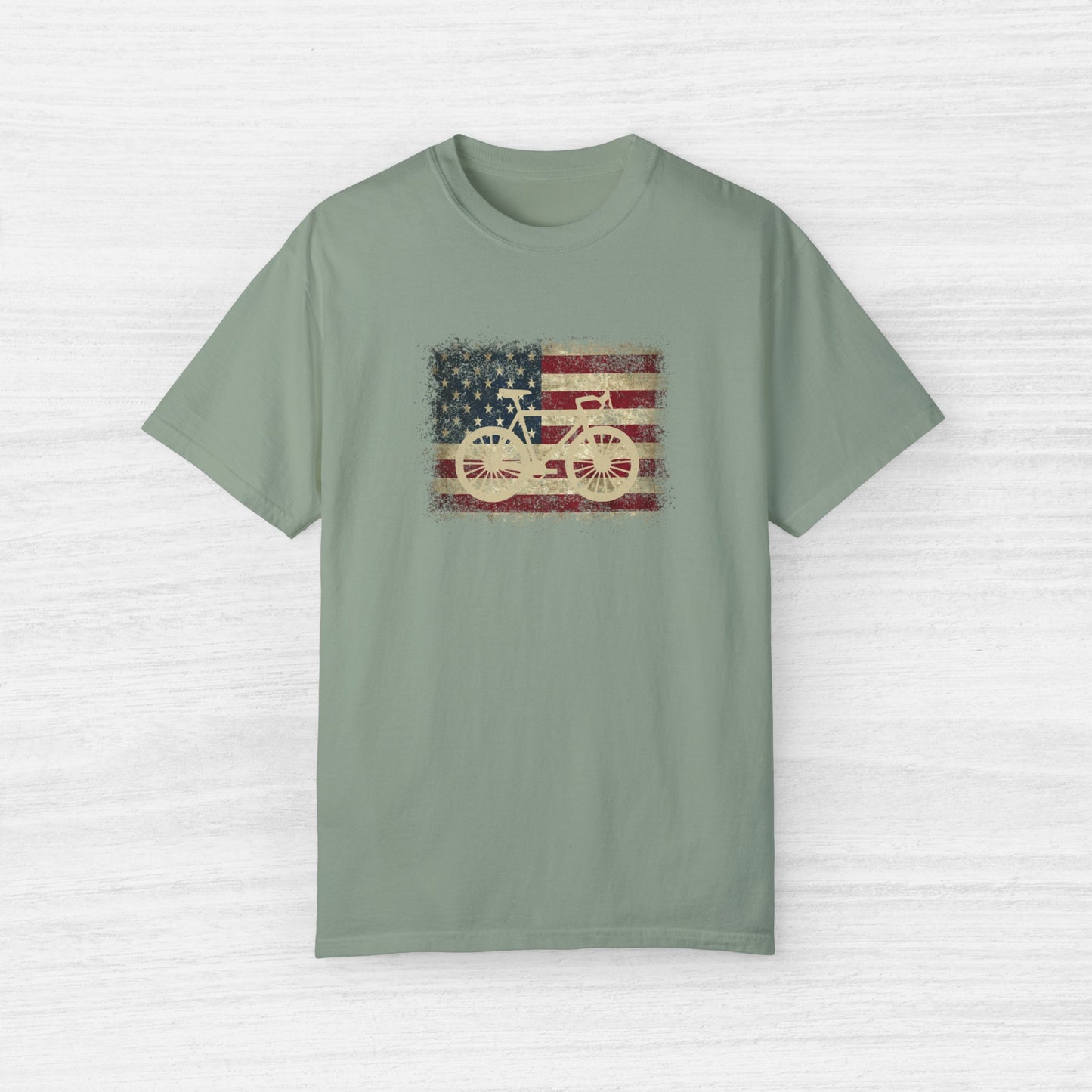 Vintage Bike American Flag Grunge T-Shirt for Men