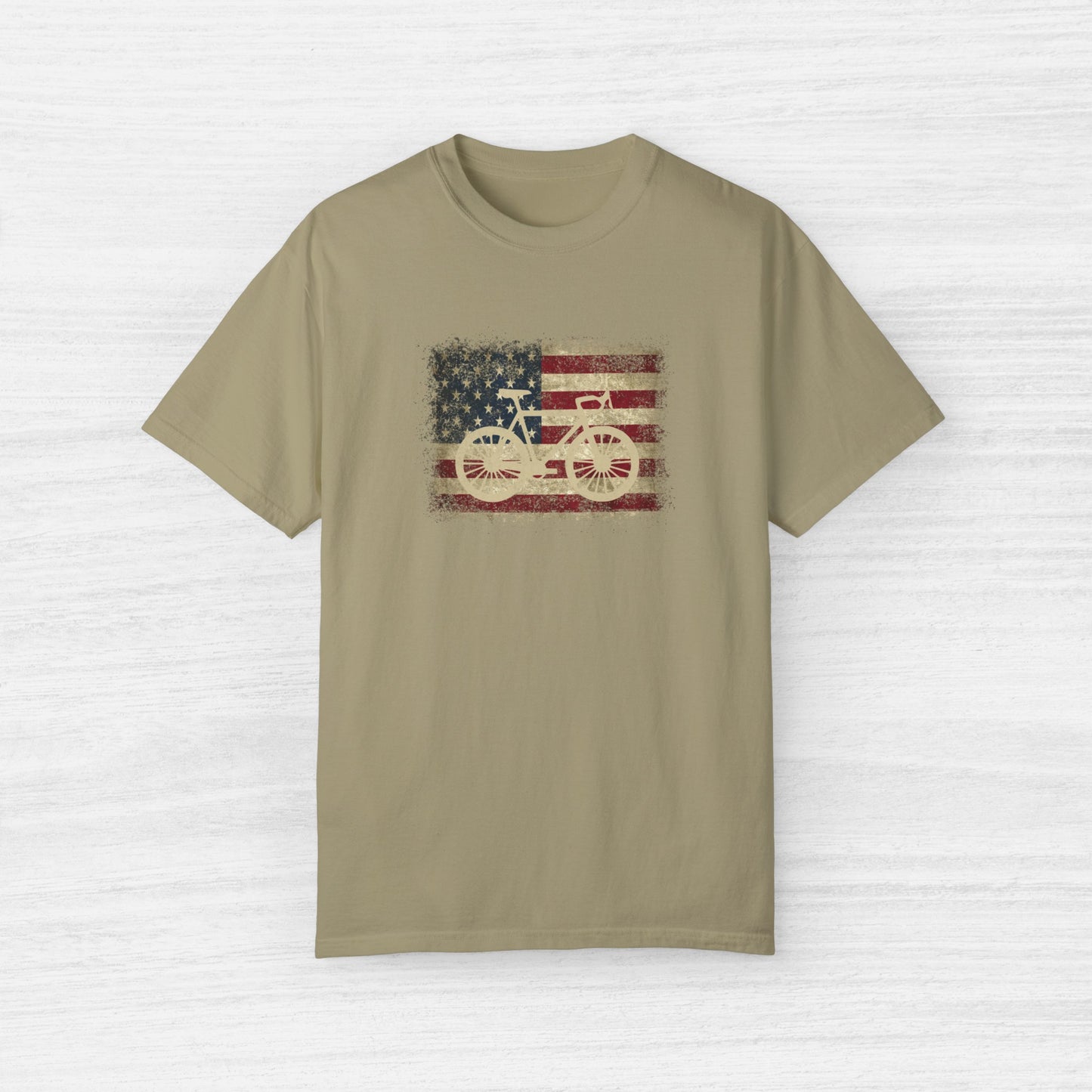 Vintage Bike American Flag Grunge T-Shirt for Men