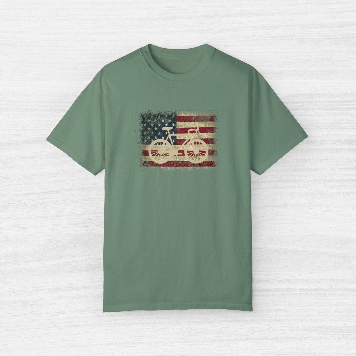Vintage Bike American Flag Grunge T-Shirt for Men