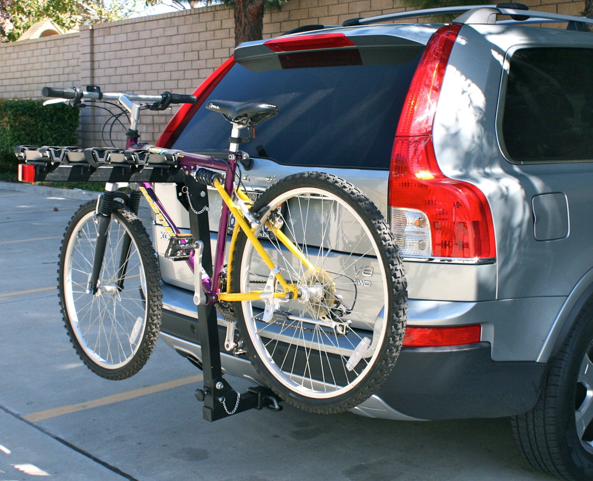 MaxxHaul 70210 Hitch Mount Bike Rack 4-Bike Rack 8