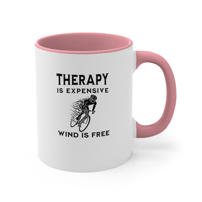 La terapia es cara, el viento es gratis taza de bicicleta