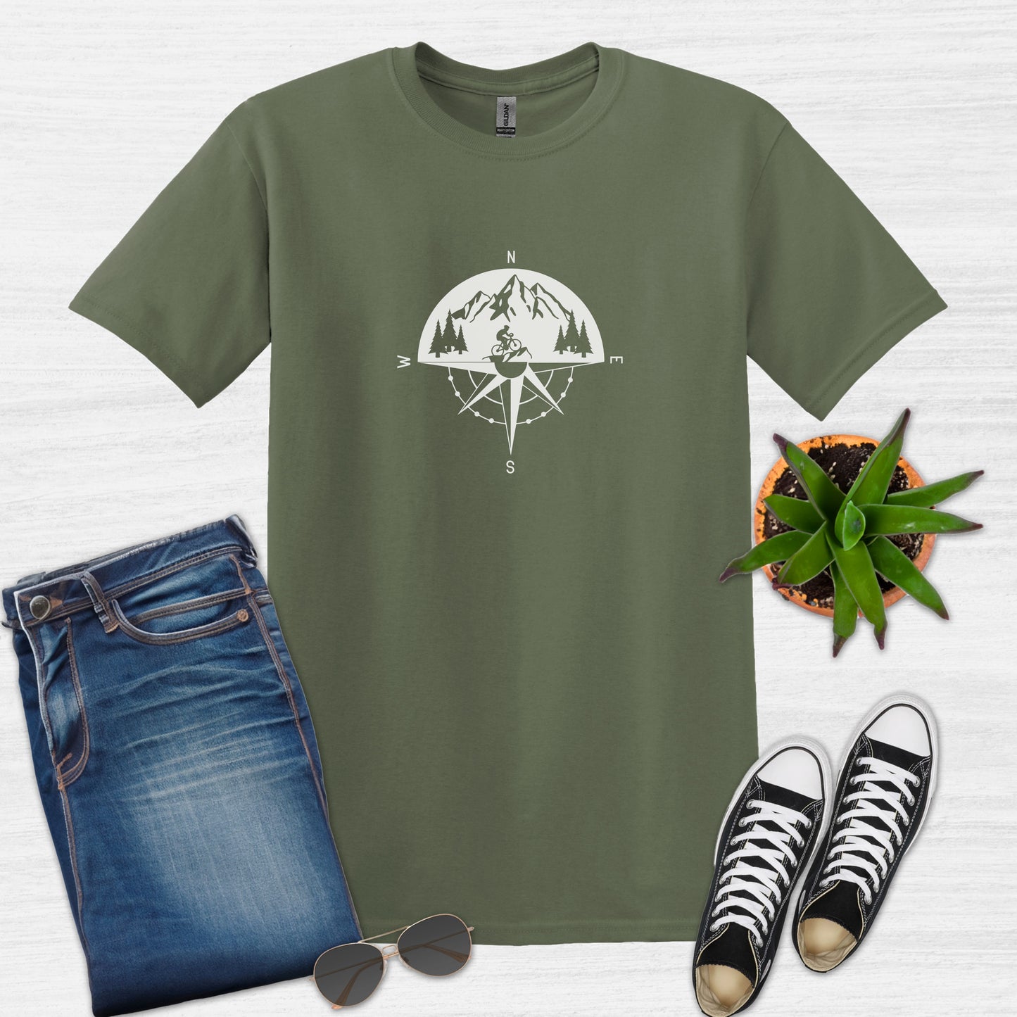 Bike Bliss Adventure Mountain Bike Compass T-Shirt for Men Military Green
